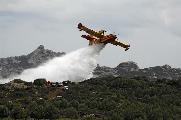 19Canadair1